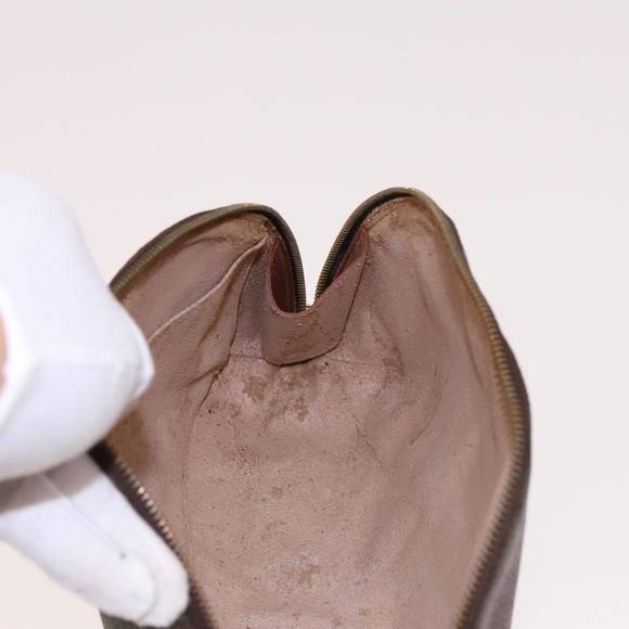 LOUIS VUITTON Monogram Trousse Demi Ronde Cosmetic Pouch M47520 LV Auth 77992 - Picture 7 of 11